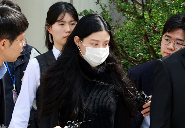 ‘입시 비리 혐의’ 조민, 벌금 1천만원형 확정... 조민·검찰 모두 상고 안해
