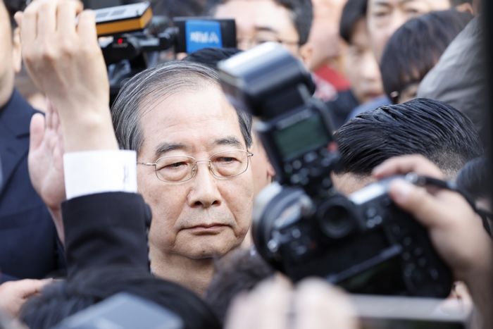 한덕수 “광주 사태 발언은 단순 말실수... 그동안 민주화운동이라 표현” 해명
