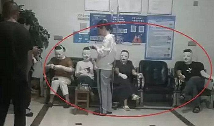 바비큐 해먹으려다 버너 폭발해 일가족 7명 부상... 안타까운 가족사진 (영상)