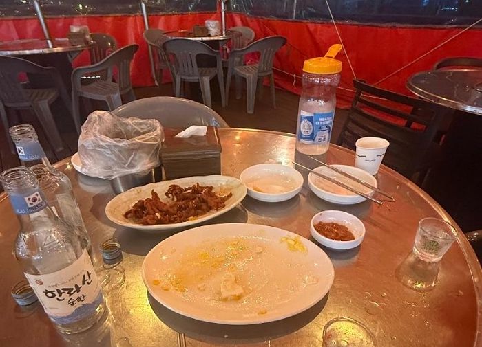 “폭싹 속았수다”... 제주도서 판매되는 25000원짜리 무뼈닭발 수준 (사진)