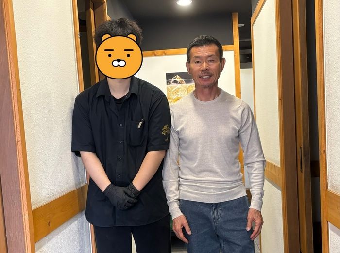 “내일 다시 올게요” 팬 사진 사진 요청 미루더니... 하루 만에 약속 지킨 ‘상남자’ 손웅정 감독