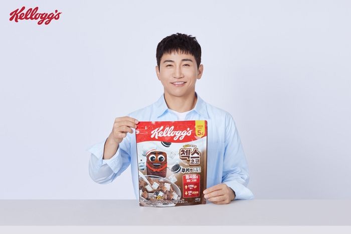 “유세윤, 시리얼 훔쳐먹다 딱 걸림”... ‘첵스초코 쿠키앤크림’ 광고 공개