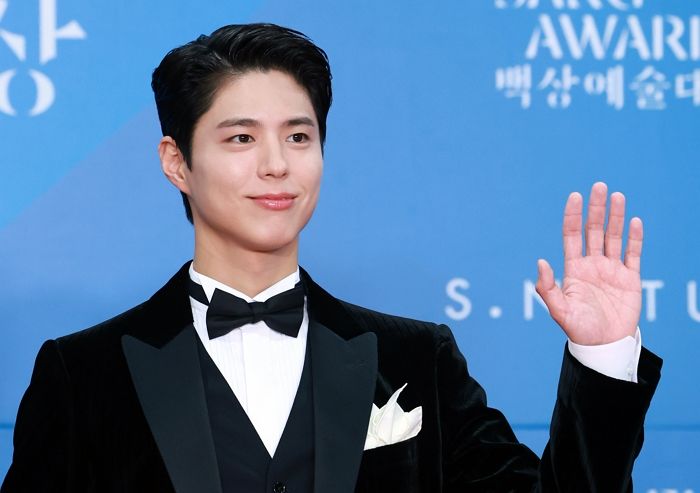 촬영 끝나고도 혼자 남았던 이유.... 박보검 미담 ‘또’ 터졌다
