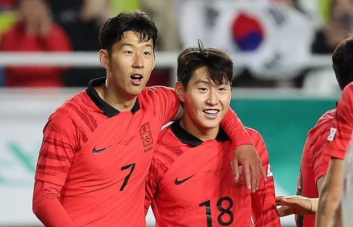 이강인과 손흥민 / 뉴스1