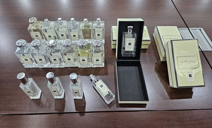 “믿고 산 조말론이 가짜?”... 7년간 중국산 짝퉁 화장품 180억원어치 풀렸다