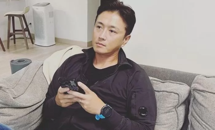 Instagram 