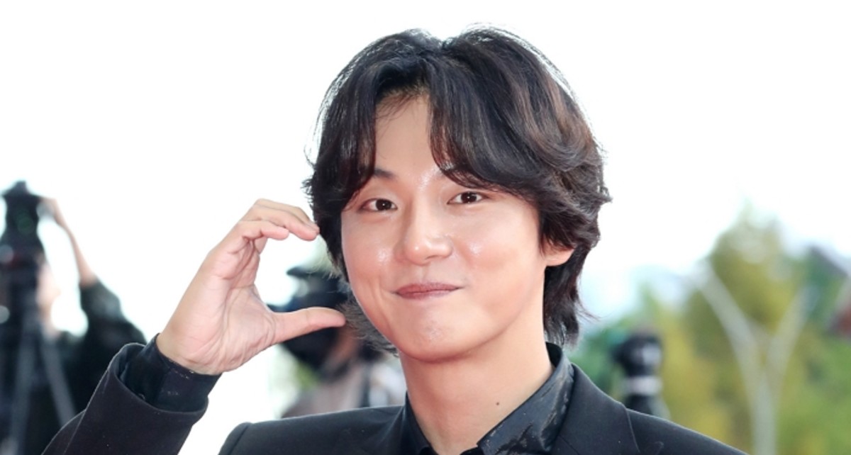 활동 중단 후 필리핀 어학연수 떠났던 <b>윤시윤</b>, '모범택시3'로 복귀