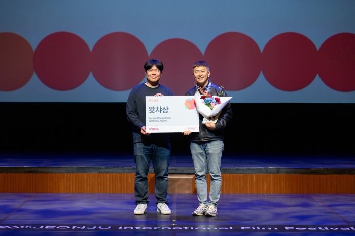 아직 개봉도 안했는데 영화제에서 ‘4관왕’ 달성한 한국 영화... “뜨거운 찬사 쏟아졌다”