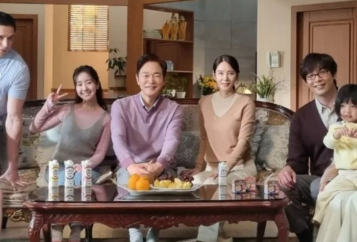 ‘지붕킥’ 가족 건강 이상 이순재 빼고 재회... 정보석이 그리워하며 한 말