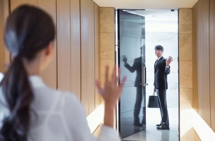 “2억짜리 아파트 대출 80%인 게 한심한가요? ” 아이 없는 결혼 15년 차 부부가 친오빠에게 들은 꾸중