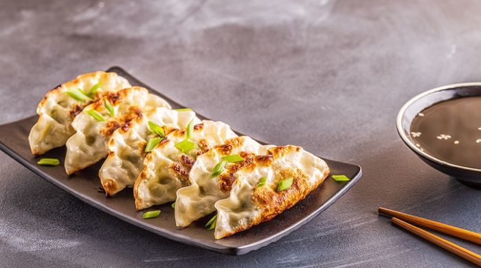 갱단에 가족 잃은 노점상 어머니... ‘독약 만두’ 만들어 40명 살해했다