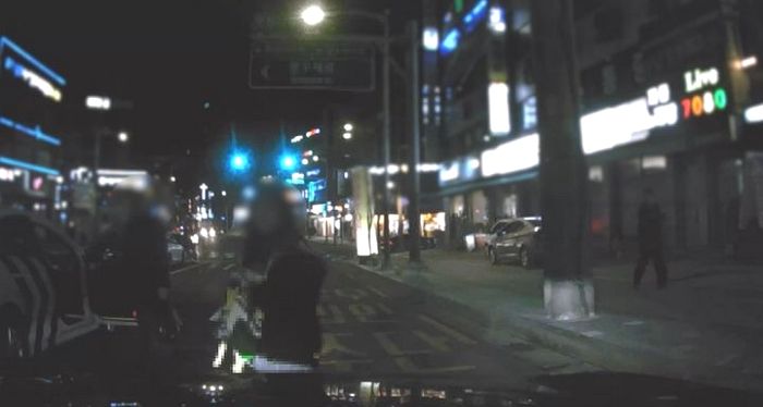 택시기사 성기 가격한 만취 여성...“기억 안 난다”며 사과 거부