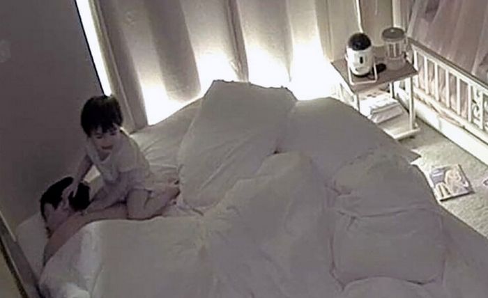 ‘저혈당 쇼크’ 온 아빠 구한 두 살배기 아기... 놀라운 홈캠 영상