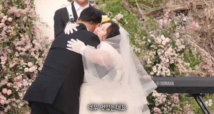 다운증후군 작가 정은혜, 결혼 비하인드 공개... “2세 계획 없어, 피임 교육도”