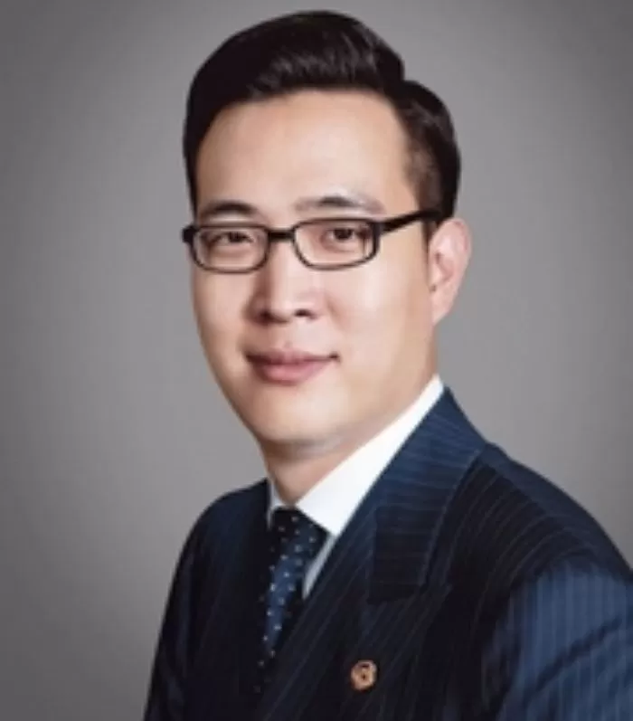 한화 3세 김동선이 아이스크립숍 열자... '유통강자' 롯데 3세 신유열이 깜짝 방문한 사연