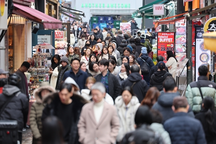 origin_中·홍콩코로나몸살…국내에선69개월간격유행증가시기임박.jpg