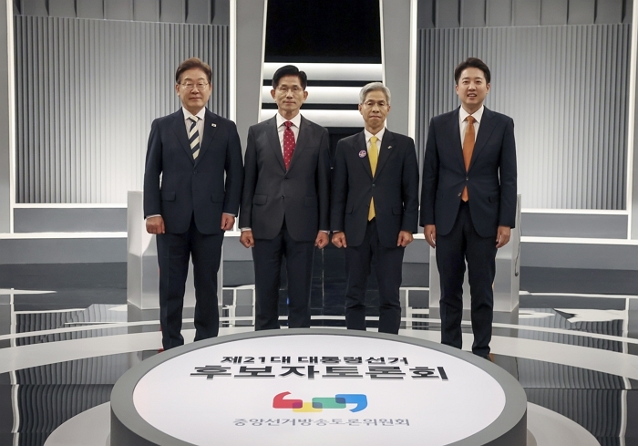 origin_대통령후보들사회분야2차토론.jpg