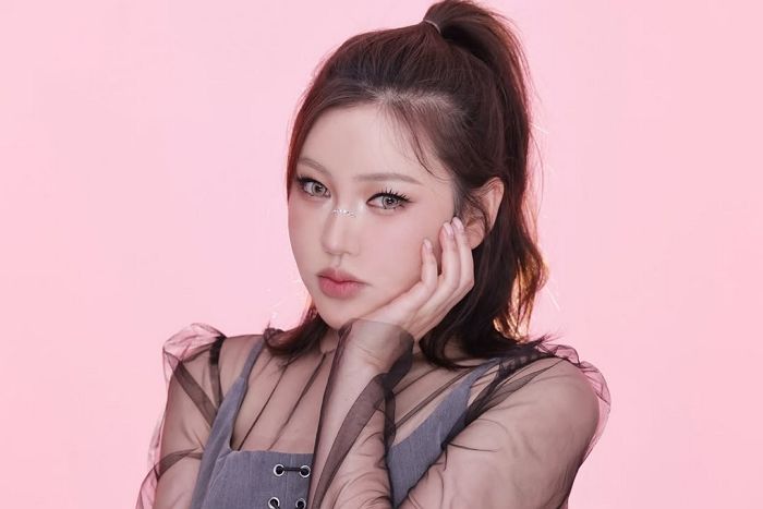 송가인, ‘금손’ 이사배 손길에 아이돌 센터 비주얼로 대변신 (영상)