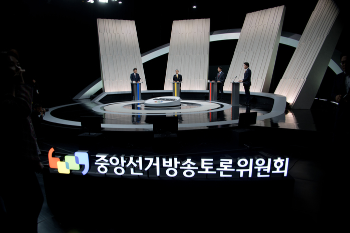 origin_제21대대선마지막TV토론.jpg