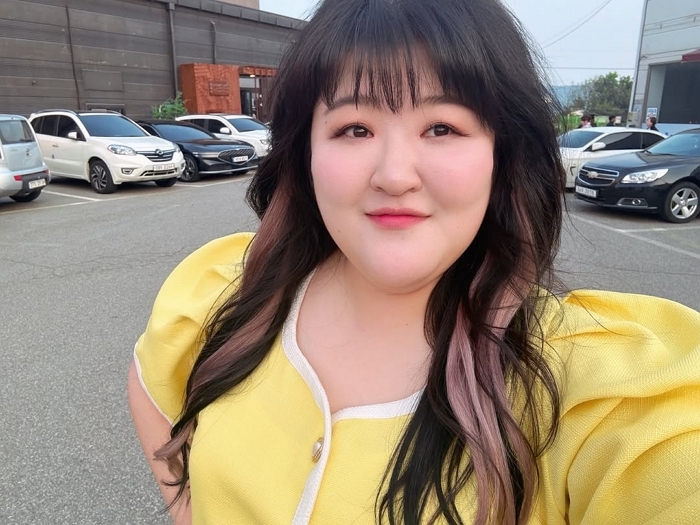 한국일정 #귀묘한이야기 고정 이슈로 짜잔!!매주 놀라는 귀묘하면서도 오싹한 이야기들 매주 챙겨 봐주기~ 오늘 모두 고생하셨음돠~ 다운이 고생했또.jpg