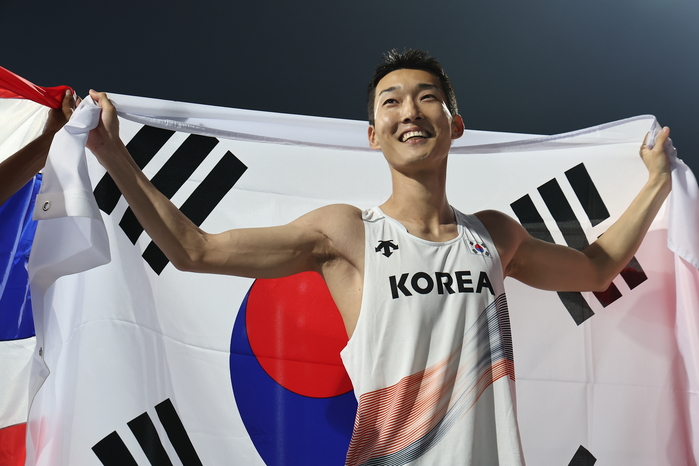 origin_스마일점퍼우상혁2m29기록으로우승.jpg