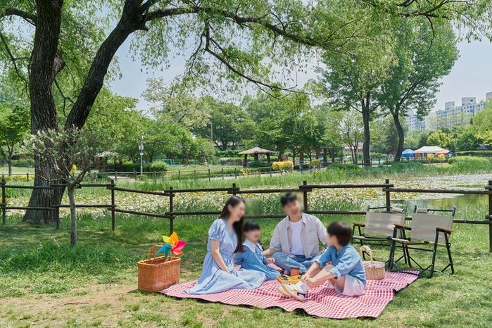 캠핑 후 ‘전신마비’ 증상 온 4살 딸아이에 멘붕 온 美 가족... 원인은 머리카락 속 ‘이것’이었다