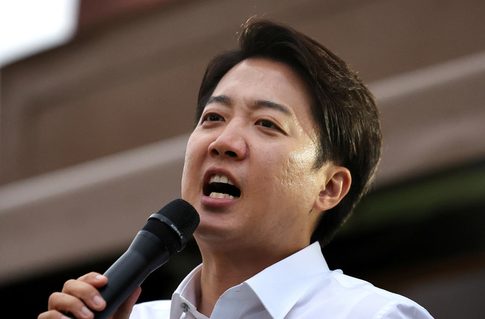 origin_대구에서지지호소하는이준석 (1).jpg