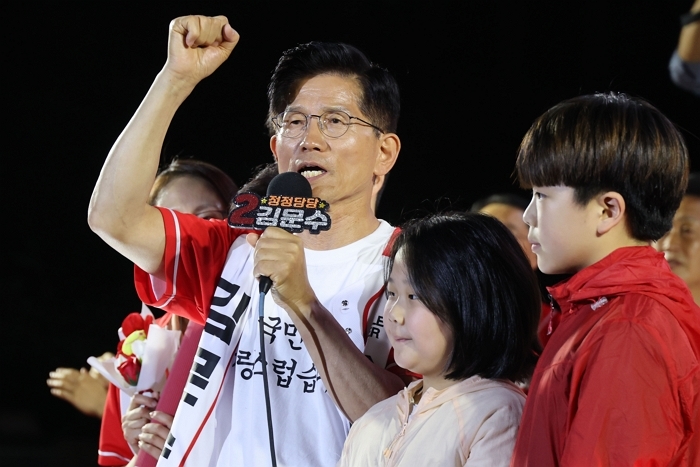origin_지지호소하는김문수후보.jpg