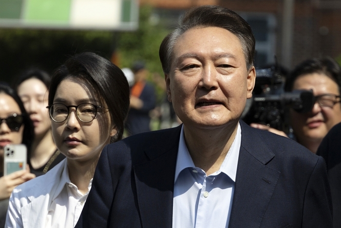 origin_윤석열전대통령부부대선투표참여.jpg