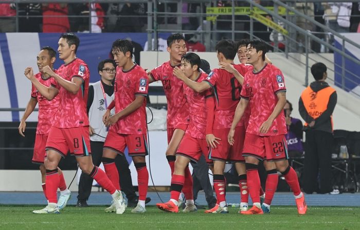 홍명보호, 35년 만에 이라크 원정... ‘11회 연속’ 월드컵 본선 진출 노린다