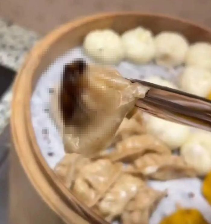 ‘위생 논란’ 휩싸인 중국 호텔... 조식 뷔페서 ‘바퀴벌레’ 발견돼