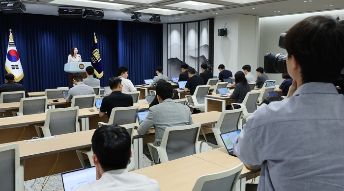 origin_기자질문까지비춘다…대통령실브리핑룸개편.jpg