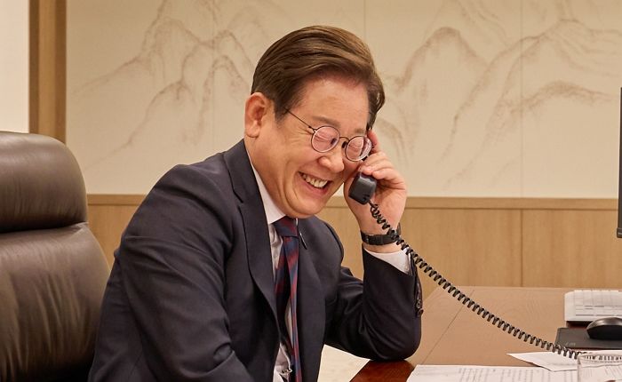 이재명 대통령, 시진핑 중국 국가주석과 30분간 첫 통화... “한중 관계 매우 중요”