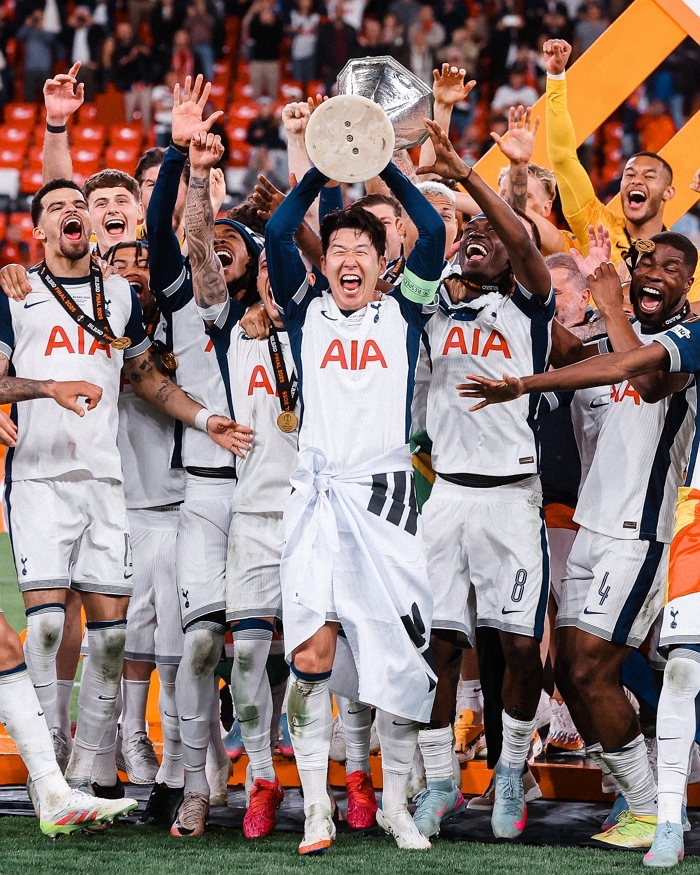 17년 만의 우승 품은 손흥민 UEL 결승 유니폼... 경매서 OOOO만원에 낙찰