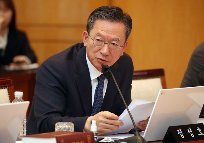 “조국 일가 사면·복권 필요... 이준석 ‘제명’은 신중해야” 민주당 5선 의원 주장