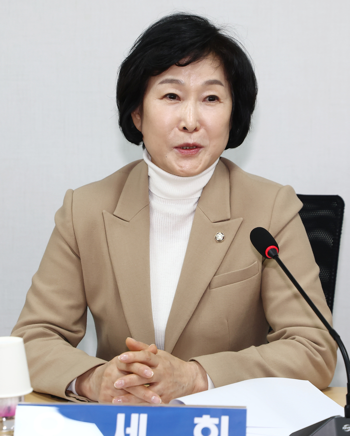origin_인사말하는오세희전국소상공인위원장.jpg