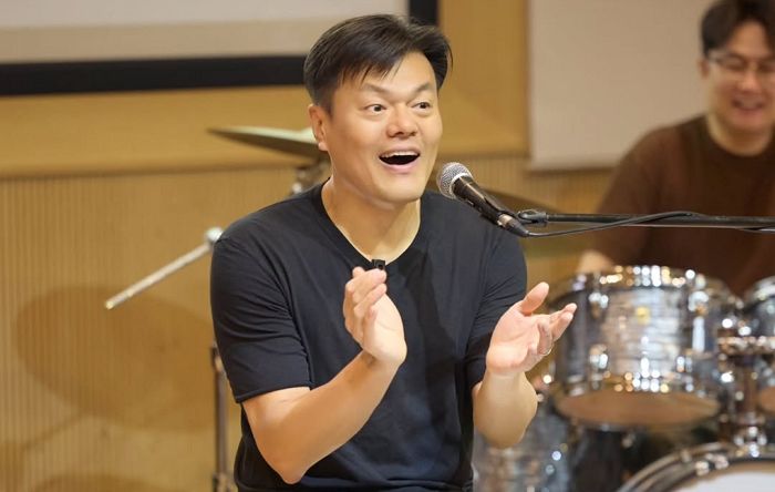 “우리 아빠가 JYP에요”... 박진영, 두 딸 위해 유치원 출근