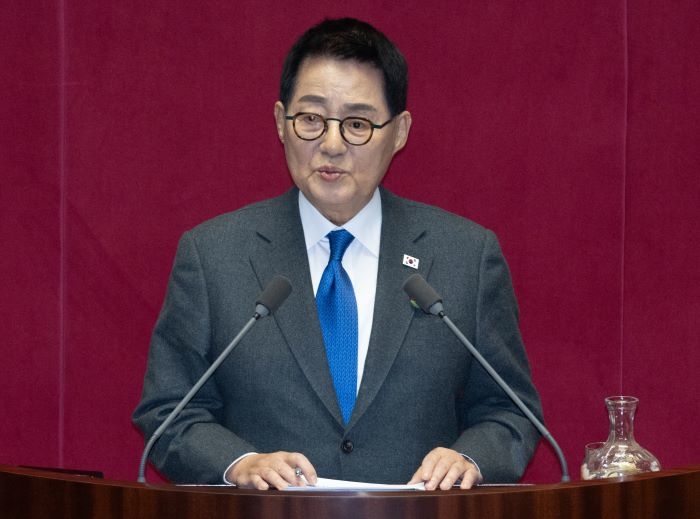 origin_발언하는박지원의원 (1).jpg
