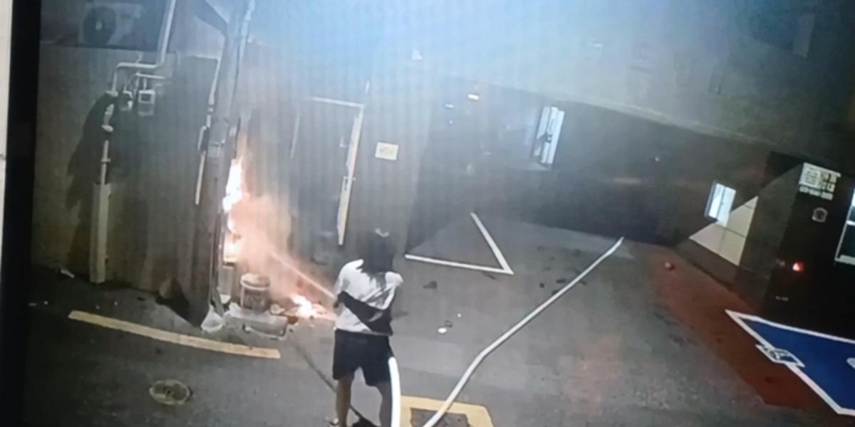 100억재활용센타 이미지