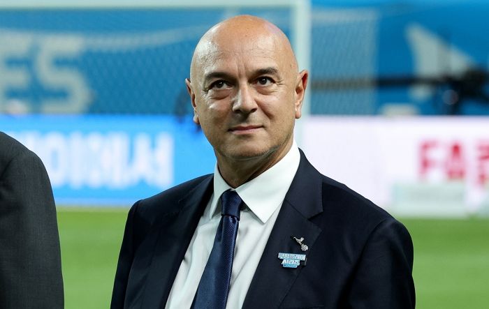 UEL 우승에도 감독 경질한 토트넘 레비 회장 “EPL, UCL 모두 우승 원해”