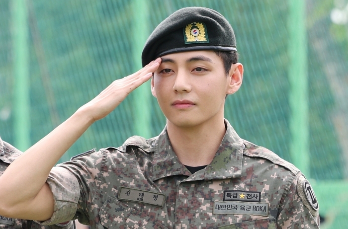 origin_방탄소년단뷔548일만에아미곁으로.jpg