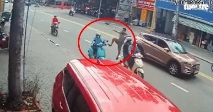 창밖으로 던진 ‘이쑤시개’로 시작 된 싸움... 날라차기 맞은 여성, 결국 사망