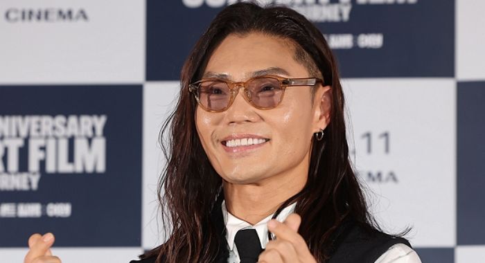 김범수, 20년 전 녹음했던 미공개 곡 발표...  故 김광석 ‘사랑했지만’ 리메이크
