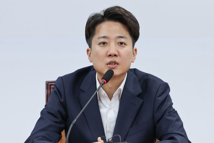 이준석 “국힘, 정당해산 가능성” 언급... “홍준표, 신당 창당 못해” 부정 평가도