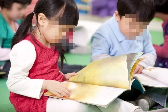 2살 쌍둥이 놔두고 가출한 엄마... 아빠는 ‘게임’ 빠져 아이들 굶겨