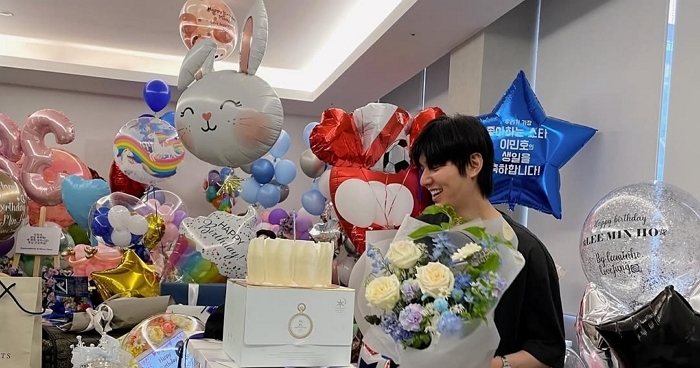 오늘도 저를 존재하게 해주는 큰 사랑들에 감사하며 제가 느끼는 행복만큼 여러분도 행복하길 (3).jpg