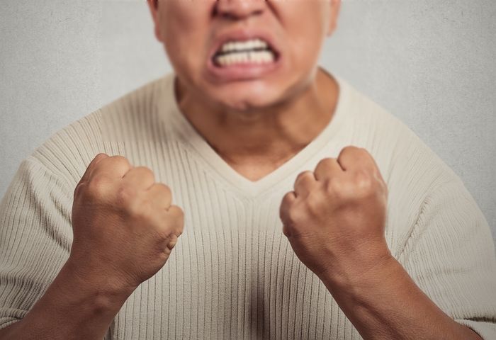 “네가 내 아들 때렸다며?”... 중학교 들어가 학폭 가해학생 때린 아빠