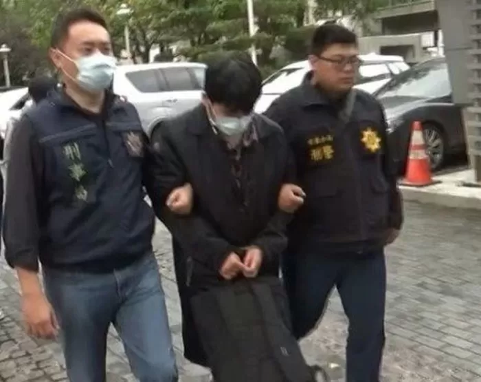 보험금 노리고 ‘드라이아이스’에 발 담갔다가 양다리 절단한 20대 대학생