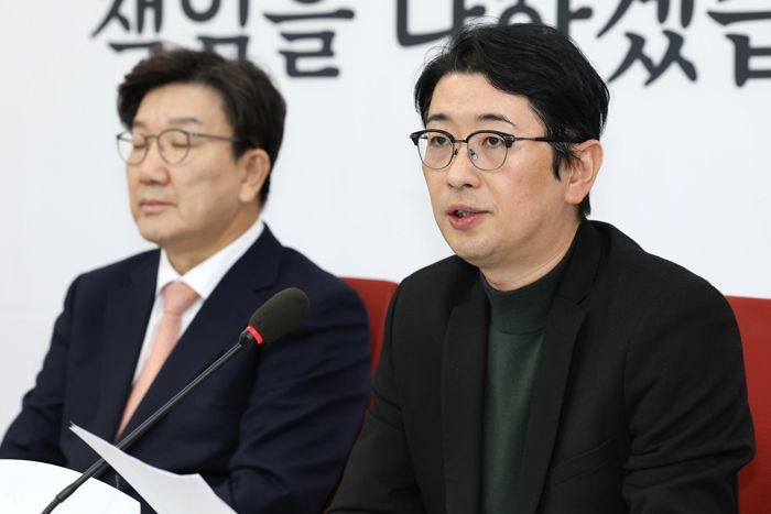 ‘간염 군면제’ 주진우 “B형 간염으로 서울아산병원 다녀... 음해한 의사·여당 의원 고소할 것”