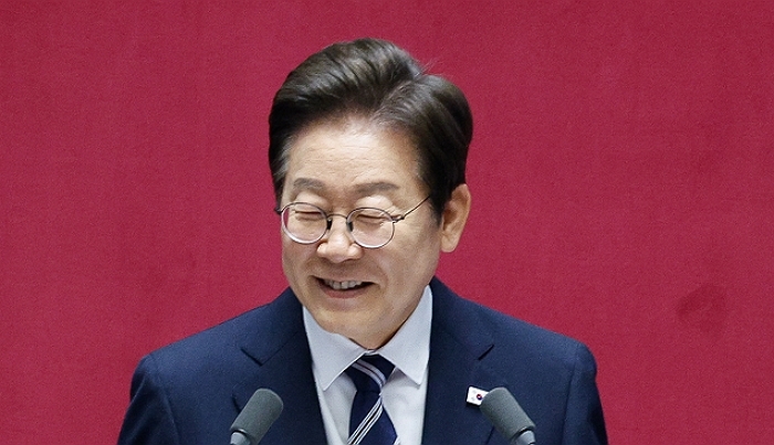origin_이재명대통령미소.jpg